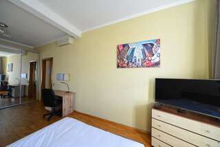 Апартаменты Kreschatyk Penthouse With Amazing View Киев Апартаменты с 1 спальней-11