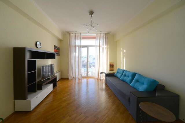 Апартаменты Kreschatyk Penthouse With Amazing View Киев-3