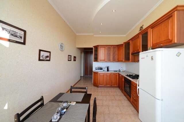 Апартаменты Kreschatyk Penthouse With Amazing View Киев-48
