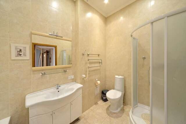 Апартаменты Kreschatyk Penthouse With Amazing View Киев-61